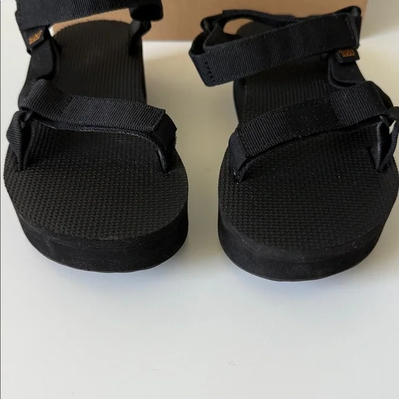 Text Universal Flatform - Black - Size 7 - Picture 3 of 10